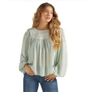 Wrangler Retro Women's XL Puff Long Sleeve Lace Neckline Shirt - Mint Green